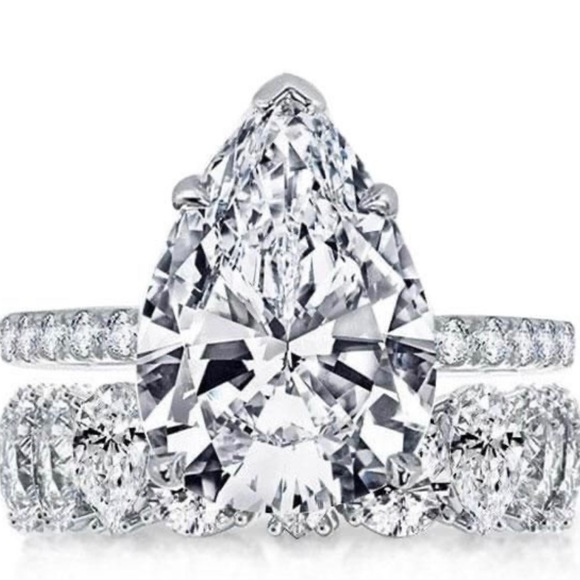 Italo Jewelry - Italo Pear Cut Engagement Rings Sets In Sterling Silver